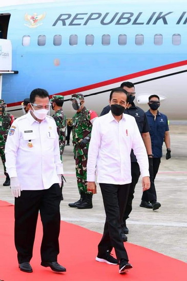 Tiba di Kepulauan Riau, Presiden Jokowi Akan Tinjau Vaksinasi Massal dan Beri Pengarahan Penanganan Pandemi