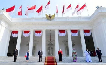 Presiden Jokowi Terima Surat Kepercayaan Empat Duta Besar Negara Sahabat