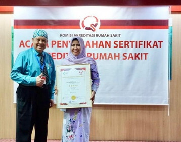 RSUD Arifin Achmad Pertahankan Akreditasi Paripurna