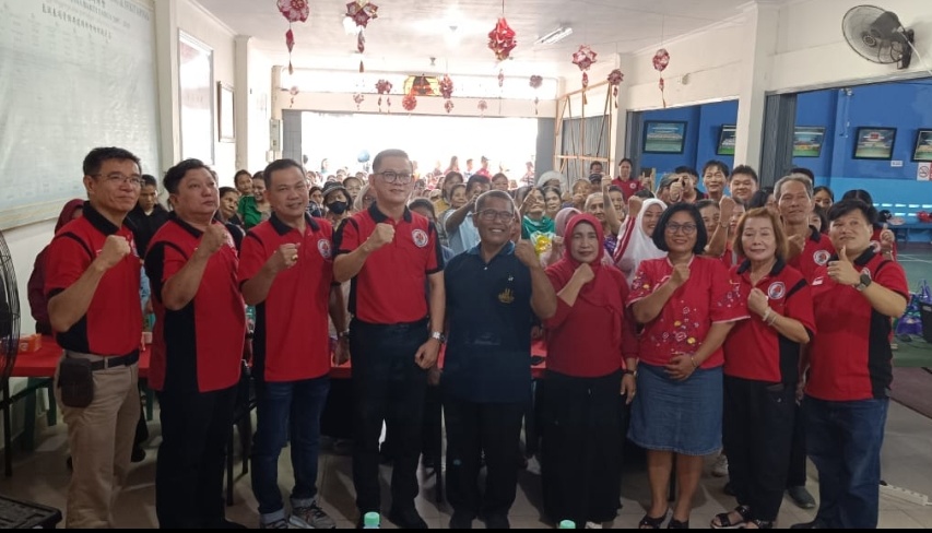 IKTS Pekanbaru Salurkan 138 Paket Sembako Sambut Natal dan Tahun Baru