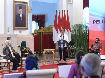 Presiden Jokowi Luncurkan Bantuan Tunai Tahun 2021 se-Indonesia