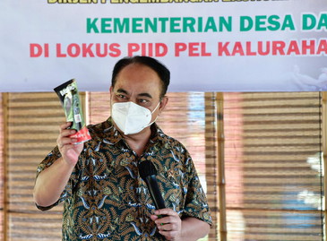 Manfaatkan Potensi Desa, Wamen Budi Arie Apresiasi BUMDes Desa Bejiharjo