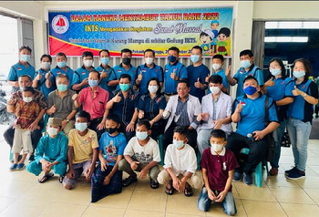 Sambut Tahun Baru 2022 IKTS Gelar Baksos Sunatan massal