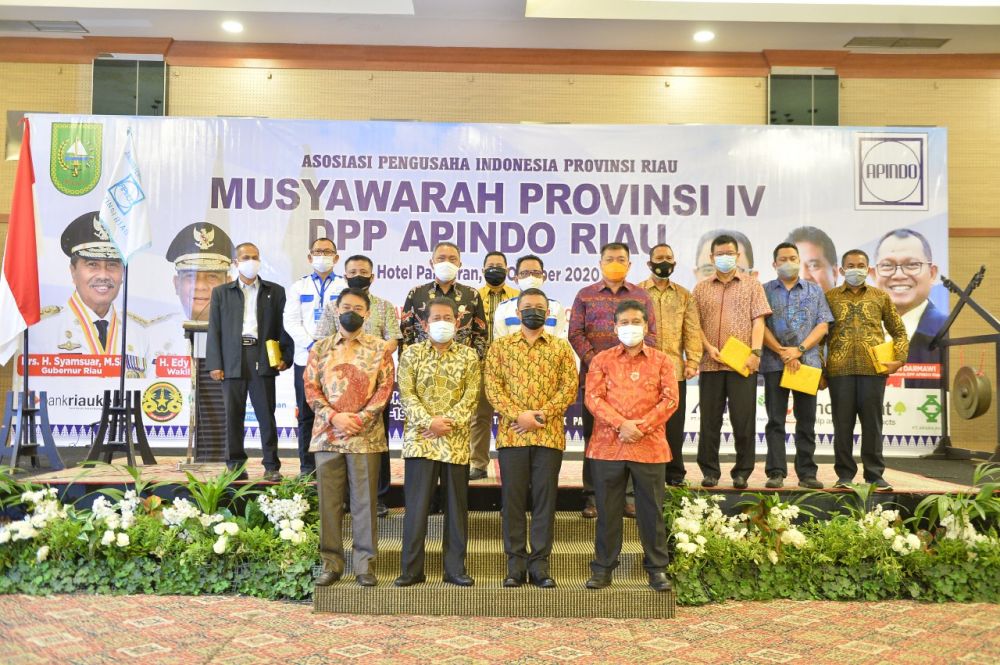 Pemprov Riau akan Permudah Izin Usaha