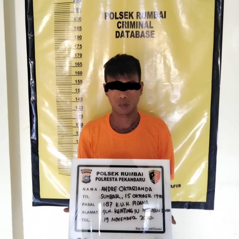 Pemuda Asal Agam Ditangkap Polsek Rumbai Usai Bakar Sepeda Motor dan Mobil X-Trail di Kosan Pekanbaru